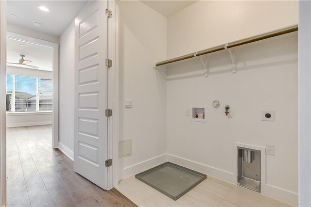 4012 Emory Peak PASS, Austin, TX 78731