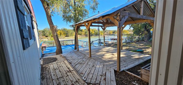 108 Parkside Drive, Brownwood, TX 76801