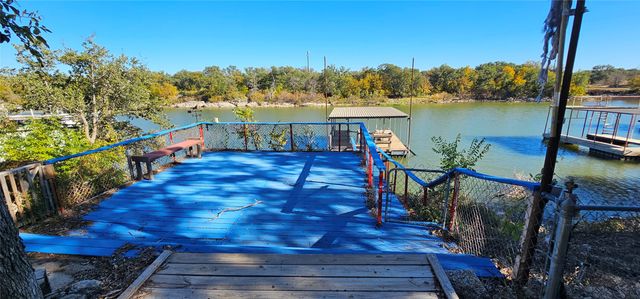 108 Parkside Drive, Brownwood, TX 76801