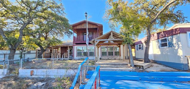 108 Parkside Drive, Brownwood, TX 76801