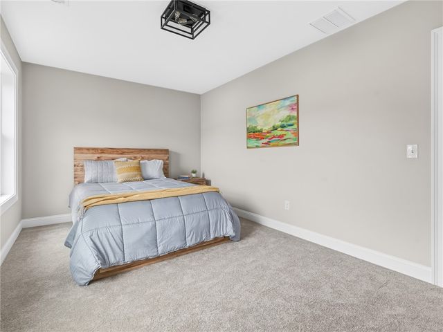 76 Medford Street, Warwick, RI 02889