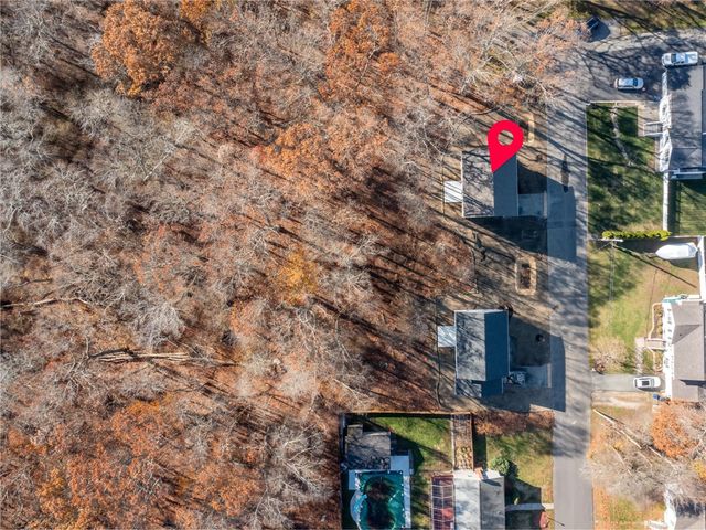 76 Medford Street, Warwick, RI 02889