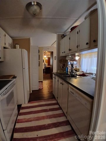 2157 Ross Cauthen Road, Lancaster, SC 29720