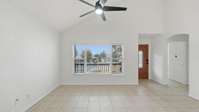 1361 Bob White, Spring Branch, TX 78070