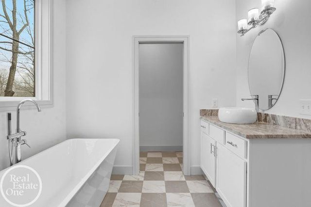 6937 Meldrum Road, Ira Twp, MI 48023