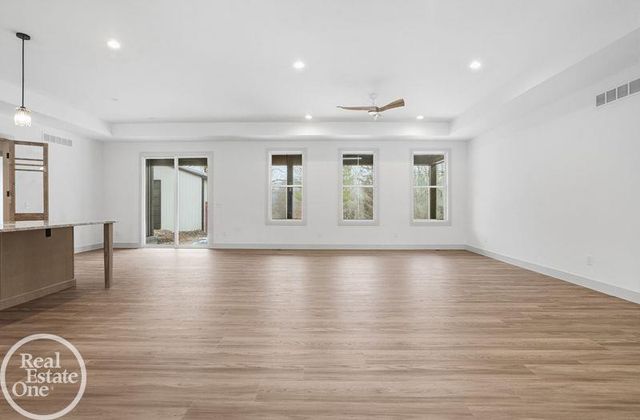 6937 Meldrum Road, Ira Twp, MI 48023