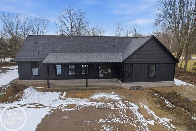 6937 Meldrum Road, Ira Twp, MI 48023