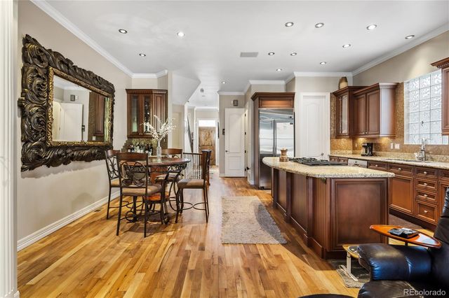2527 Tremont Place, Denver, CO 80205