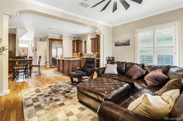 2527 Tremont Place, Denver, CO 80205