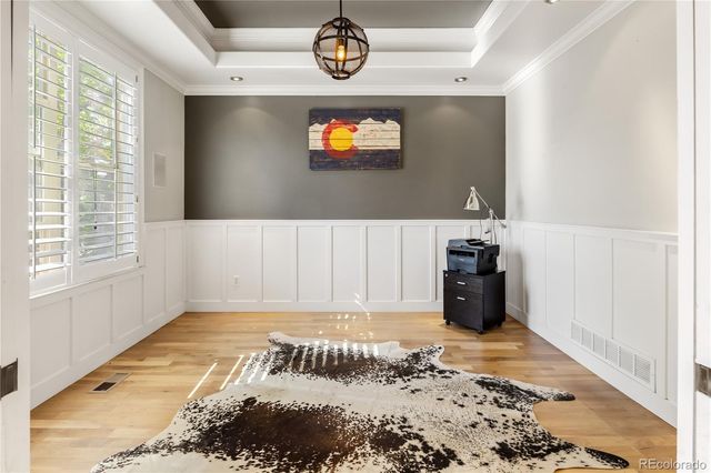 2527 Tremont Place, Denver, CO 80205