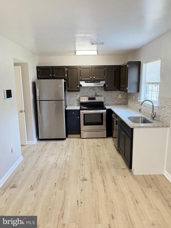 4089 BLUEBIRD DR, Waldorf, MD 20603