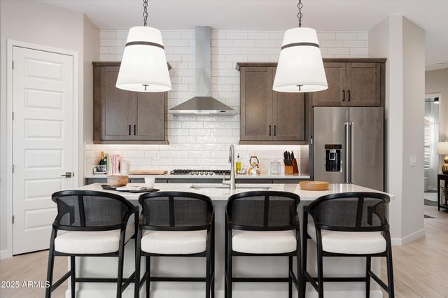 21425 N 59TH Street, Phoenix, AZ 85054