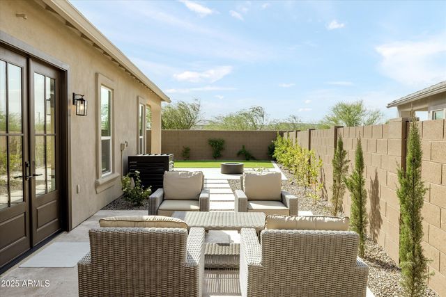 21425 N 59TH Street, Phoenix, AZ 85054