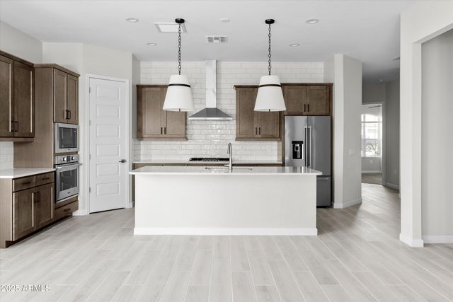 21425 N 59TH Street, Phoenix, AZ 85054