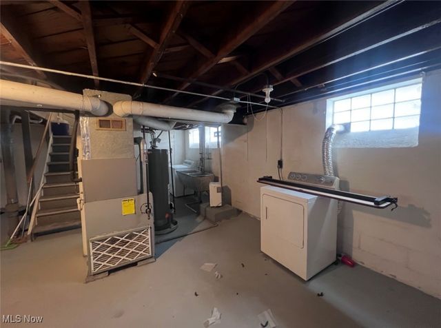 3935 E 176th Street, Cleveland, OH 44128