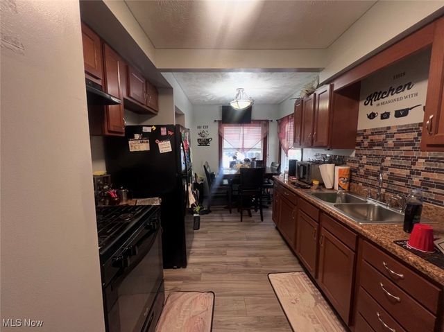 3935 E 176th Street, Cleveland, OH 44128