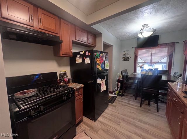 3935 E 176th Street, Cleveland, OH 44128