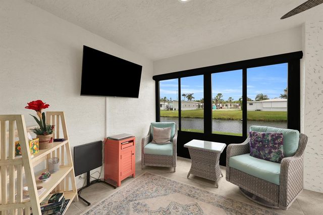 22 Alta Loma, Port St. Lucie, FL 34952