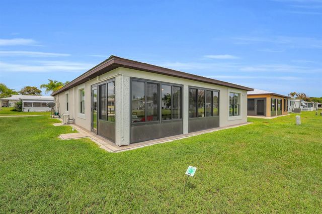 22 Alta Loma, Port St. Lucie, FL 34952