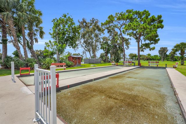 22 Alta Loma, Port St. Lucie, FL 34952