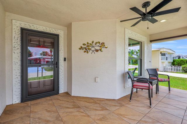 22 Alta Loma, Port St. Lucie, FL 34952