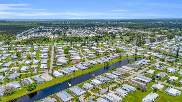 22 Alta Loma, Port St. Lucie, FL 34952