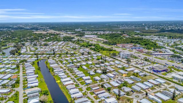 22 Alta Loma, Port St. Lucie, FL 34952