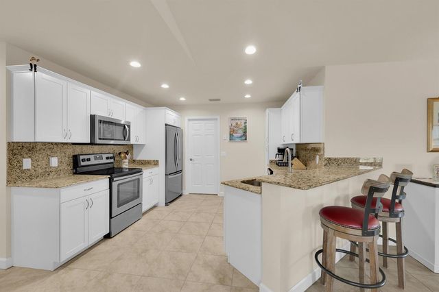 22 Alta Loma, Port St. Lucie, FL 34952