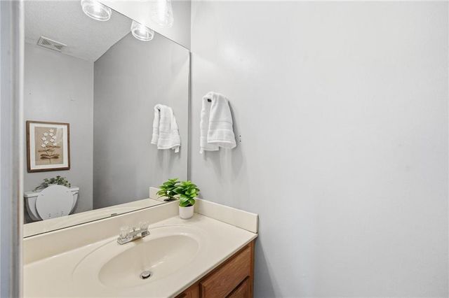 21691 S Main Street, Spring Hill, KS 66083