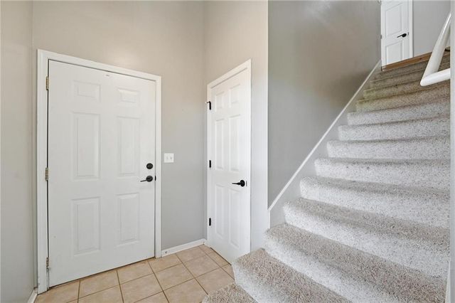 21691 S Main Street, Spring Hill, KS 66083