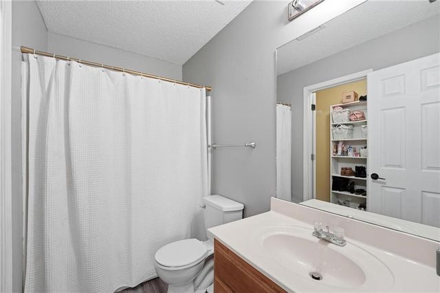 21691 S Main Street, Spring Hill, KS 66083