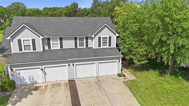 21691 S Main Street, Spring Hill, KS 66083
