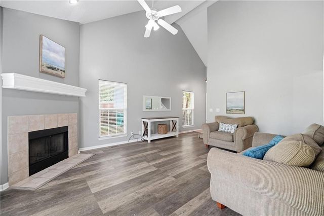 21691 S Main Street, Spring Hill, KS 66083