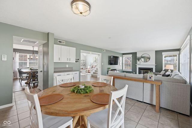 10423 Grasshopper Court, Noblesville, IN 46060