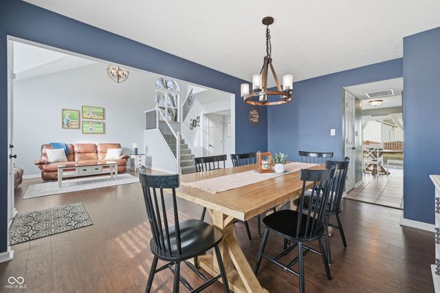 10423 Grasshopper Court, Noblesville, IN 46060