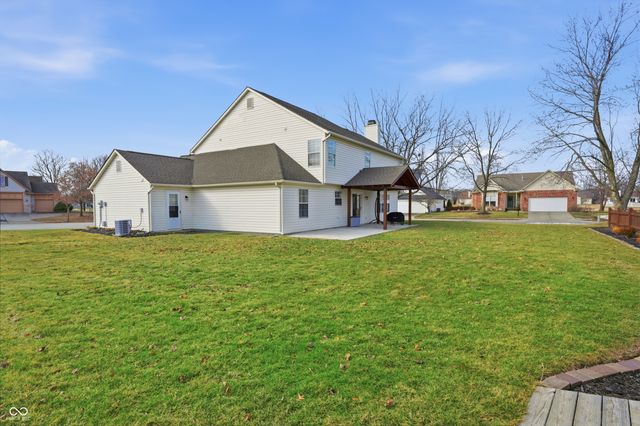 10423 Grasshopper Court, Noblesville, IN 46060