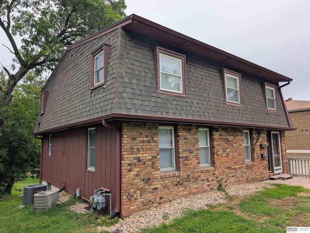 4814 Polk Street, Omaha, NE 68117