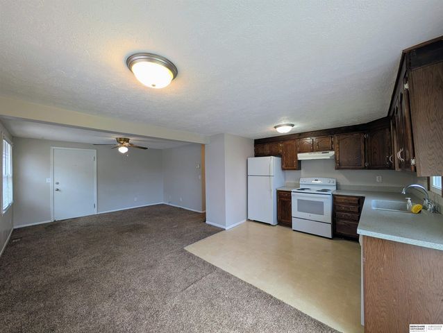 4814 Polk Street, Omaha, NE 68117