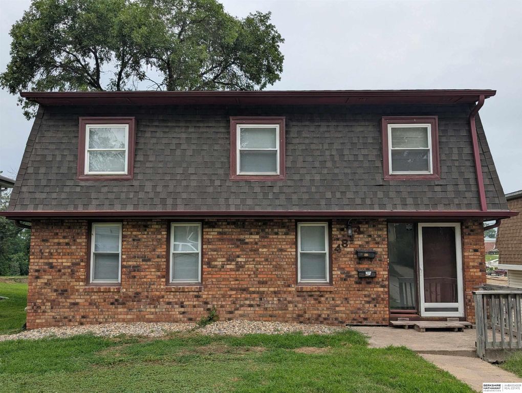 4814 Polk Street, Omaha, NE 68117