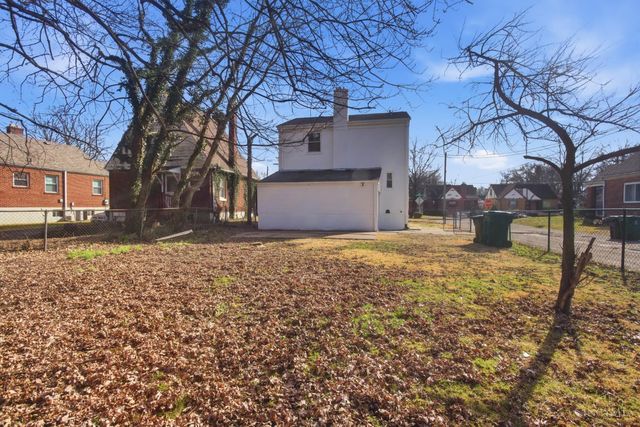 1734 Llanfair Avenue, Cincinnati, OH 45224