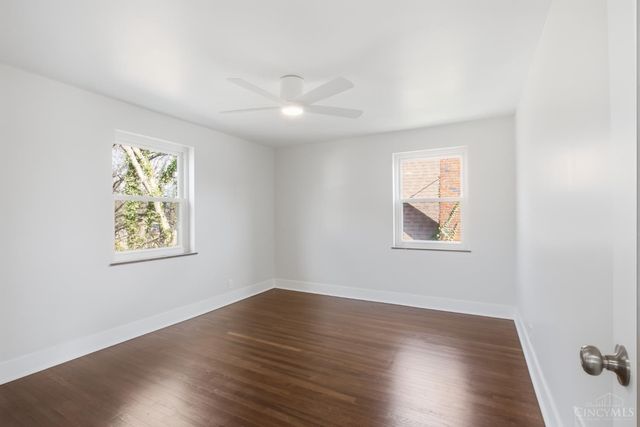 1734 Llanfair Avenue, Cincinnati, OH 45224