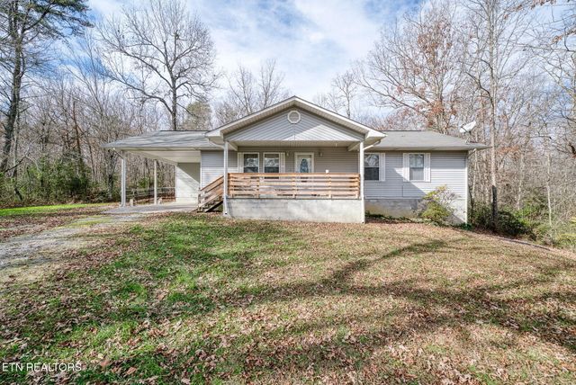 1621 Tabor Loop, Crossville, TN 38571