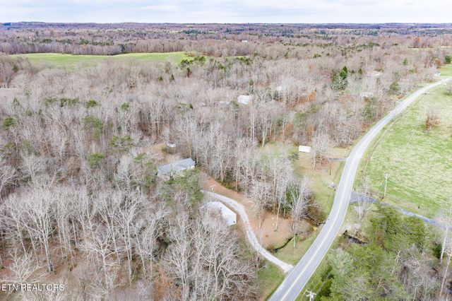 1621 Tabor Loop, Crossville, TN 38571