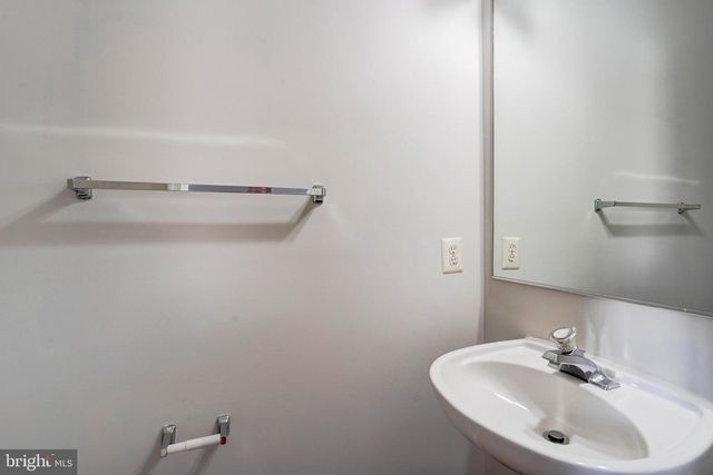 6388 JAMES HARRIS WAY, Centreville, VA 20121