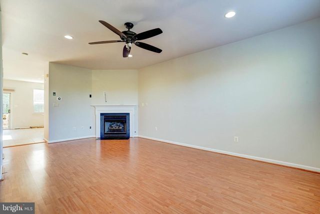 6388 JAMES HARRIS WAY, Centreville, VA 20121