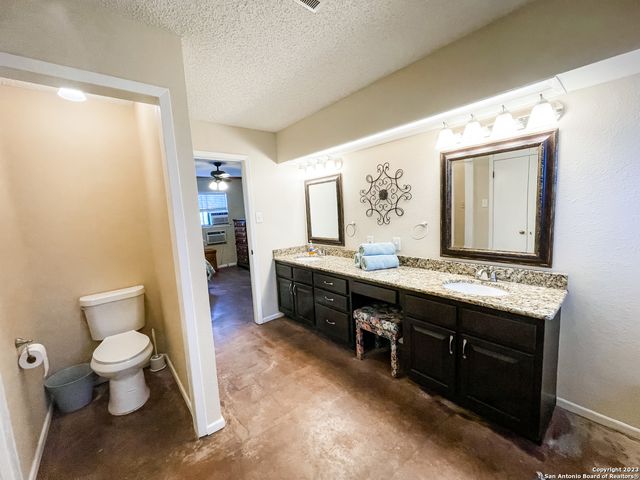 1078 Via Chaca, Brackettville, TX 78832