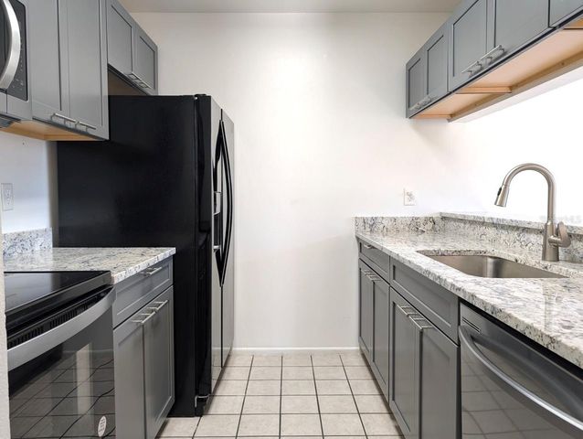 3781 59TH AVENUE W 3781, Bradenton, FL 34210