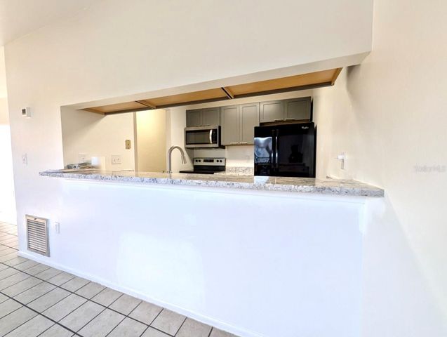 3781 59TH AVENUE W 3781, Bradenton, FL 34210