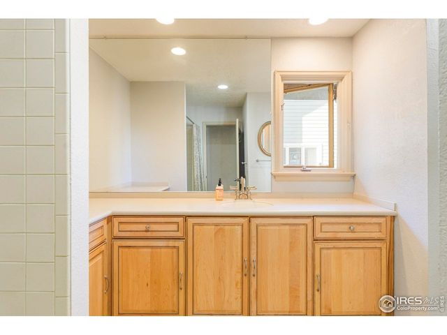 5012 Carter Ct, Boulder, CO 80301
