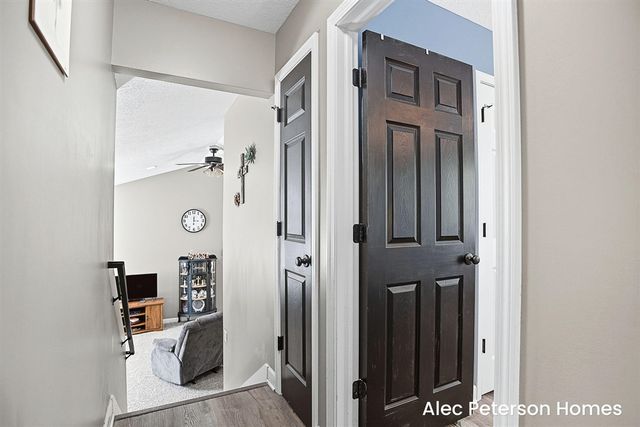 6666 Minard Drive, Muskegon, MI 49442